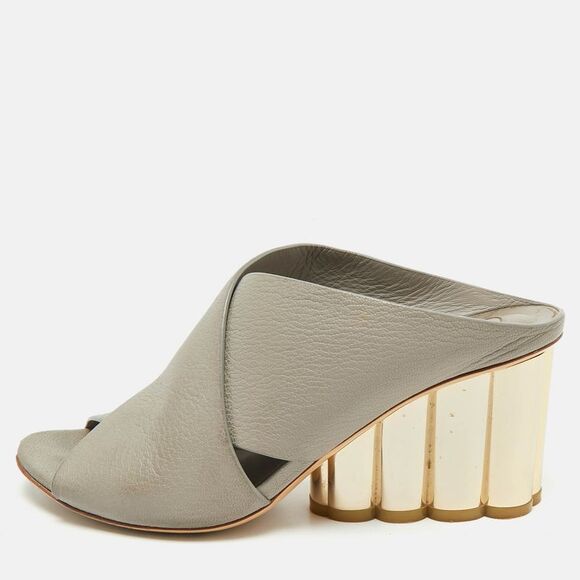 Salvatore Ferragamo Grey Leather Lasa Slide Sandals Size 37.5